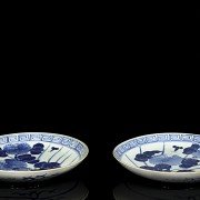 Pareja de platos azul y blanco, Japón, S.XIX