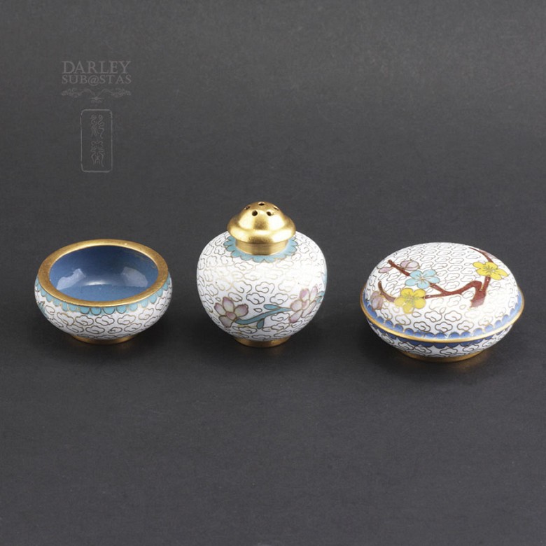 Three nice pieces of cloisonne - 1