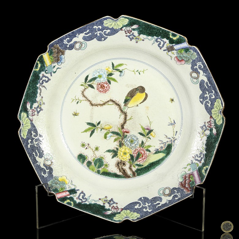 Large enamelled 'Bird and branch' dish, Qing dynasty