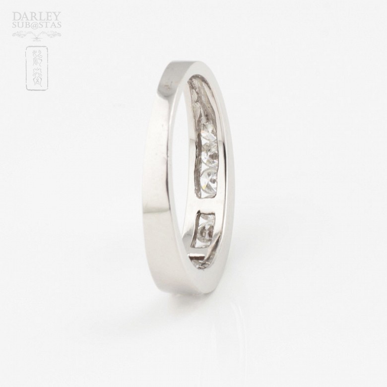 Ring in 18k white gold with diamonds. - 2