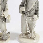 Two Japanese farmers of ivory - 8