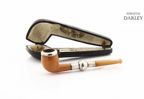 Amber and silver pipe, 19th century