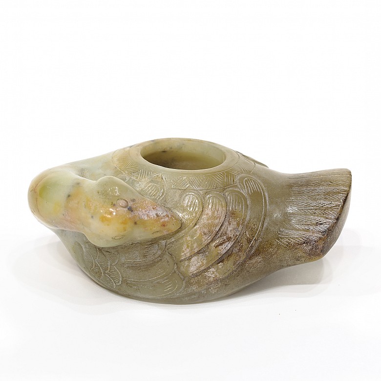 Carved jade vessel, Qing dynasty. - 8