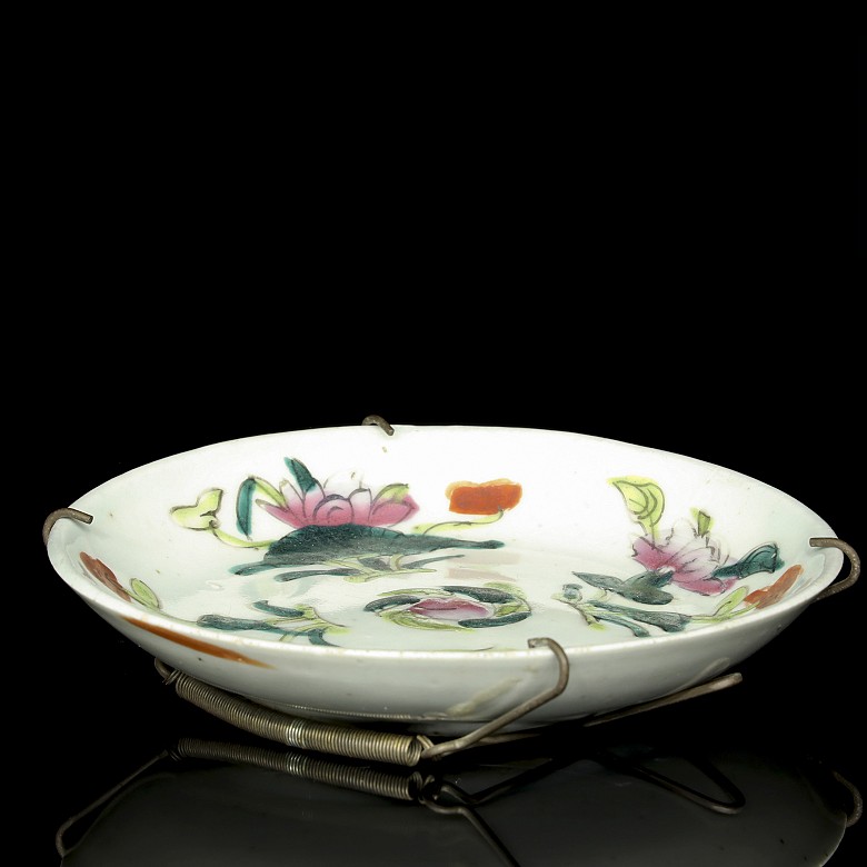 Porcelain oval dish and bowl, early 20th century