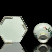 Enamelled porcelain boxes, China, 20th century - 6