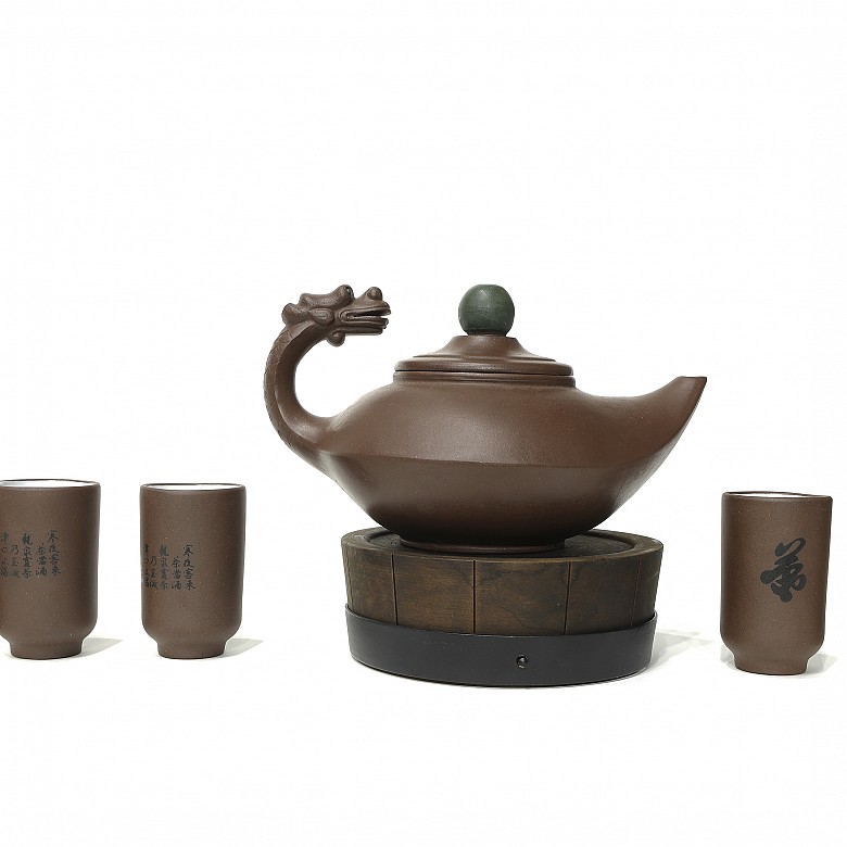 Teapot with five tea glasses, Yixing, 20th century - 4