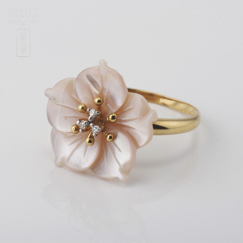 Ring with Pink pearl and diamonds in yellow gold - 2