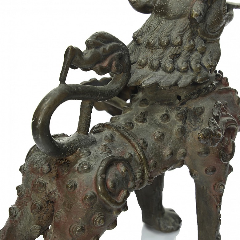 Bronze guardian lion, Nepal, 19th century - 5