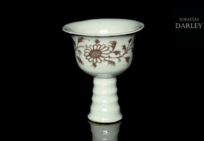 Copper-red stem cup, Yuan style