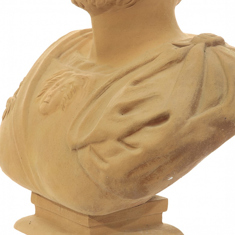 Decorative bust 