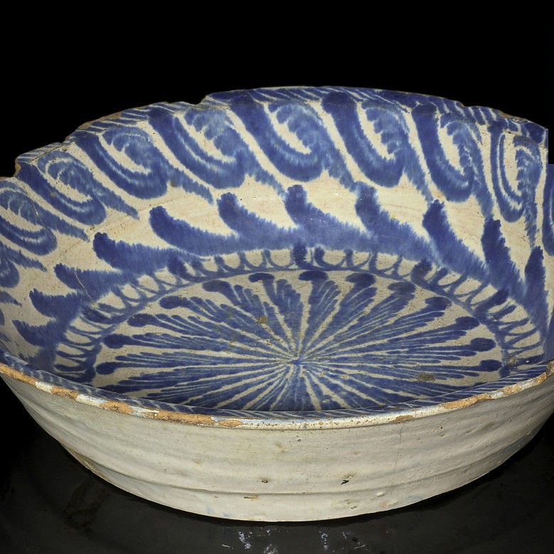 Lote de cerámica esmaltada de Fajalauza, S.XIX