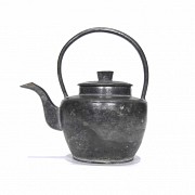 Chinese pewter teapot, 20th century