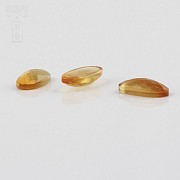 Lot of 3 beautiful citrines 2.50cts honey colored - 1