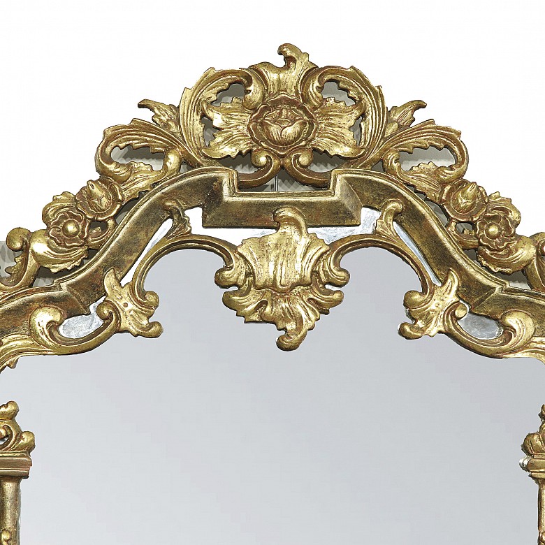 Mirror with carved and gilded wooden frame 19TH CENTURY.