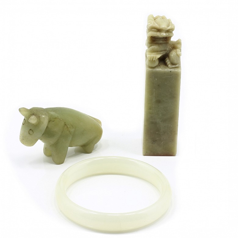Set of jade objects, Qing dynasty, 19th century