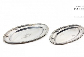 Pair of silver trays with little use patina.