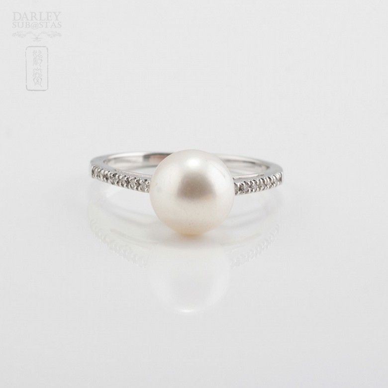 Anillo perla natural en oro blanco y diamantes - 1