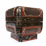 Lacquered bamboo box, Qing dynasty.