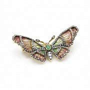 18k yellow gold butterfly clasp.