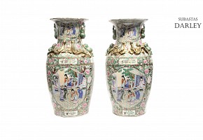 Pair of porcelain vases, China, 20th century