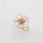 Ring with Pink pearl and diamonds in yellow gold - 4