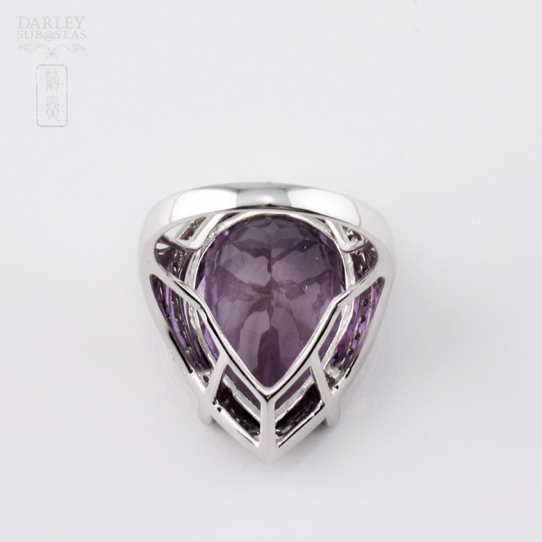 Ring with Amethyst 12.50cts and Diamonds in White Gold - 1