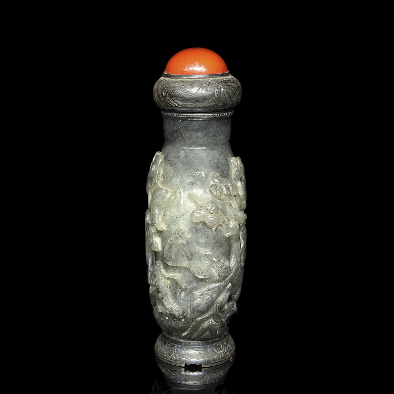 Botella de rapé de piedra tallada, dinastía Qing