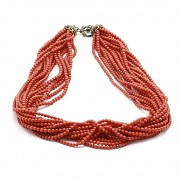 Elegant coral and silver beads necklace.