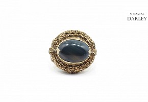Silver ring, gold-plated, and agate.