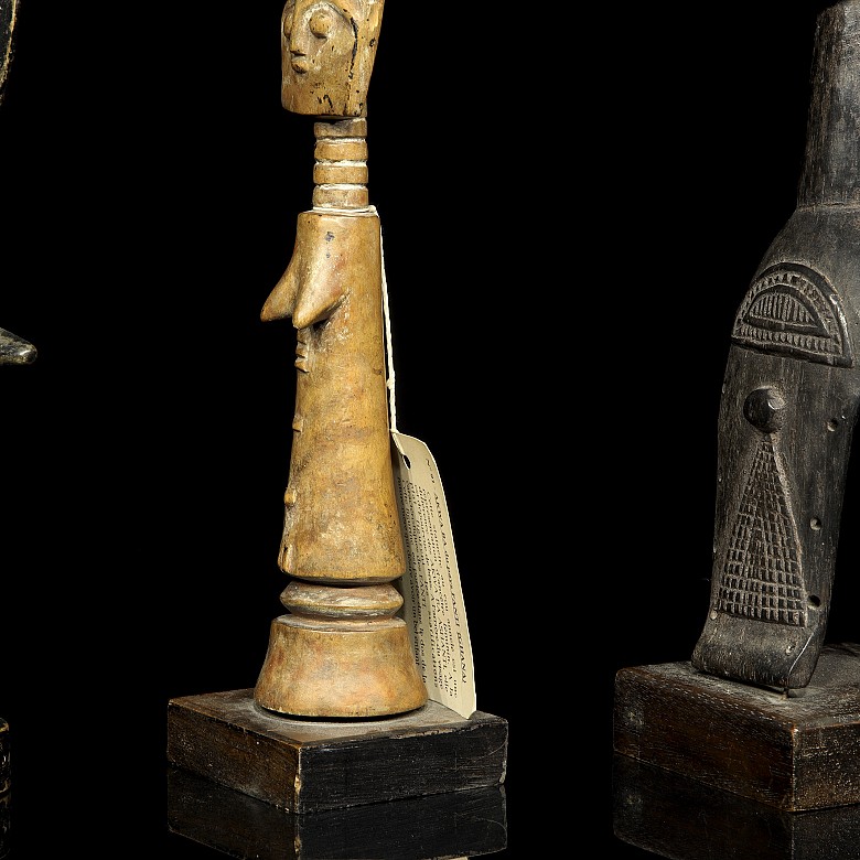 Set of three African sculptures, 20th century