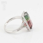 18k white gold ring with tourmaline and diamonds. - 1
