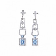 18k white gold earrings with blue topazes and diamonds