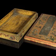 Wooden box lined with fabric, 20th century - 2