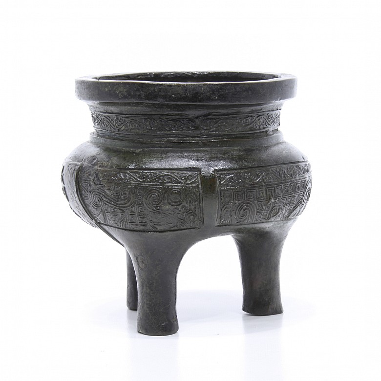 Incensario de bronce, Dinastía Ming (1368-1664)