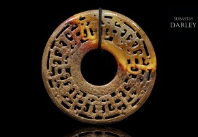 Colgante de jade en forma de disco, dinastía Han del este