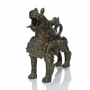 León guardián de bronce, Nepal, S.XIX - 2