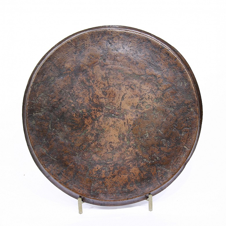Large copper offering tray, Indonesia. - 1
