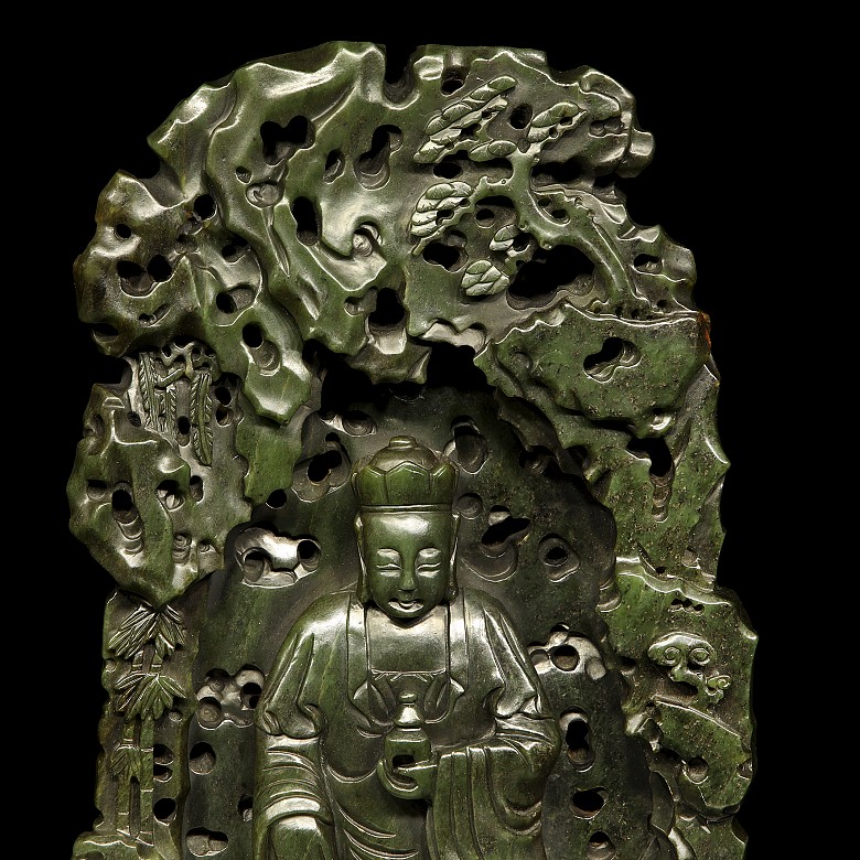Figura tallada de jade verde espinaca 