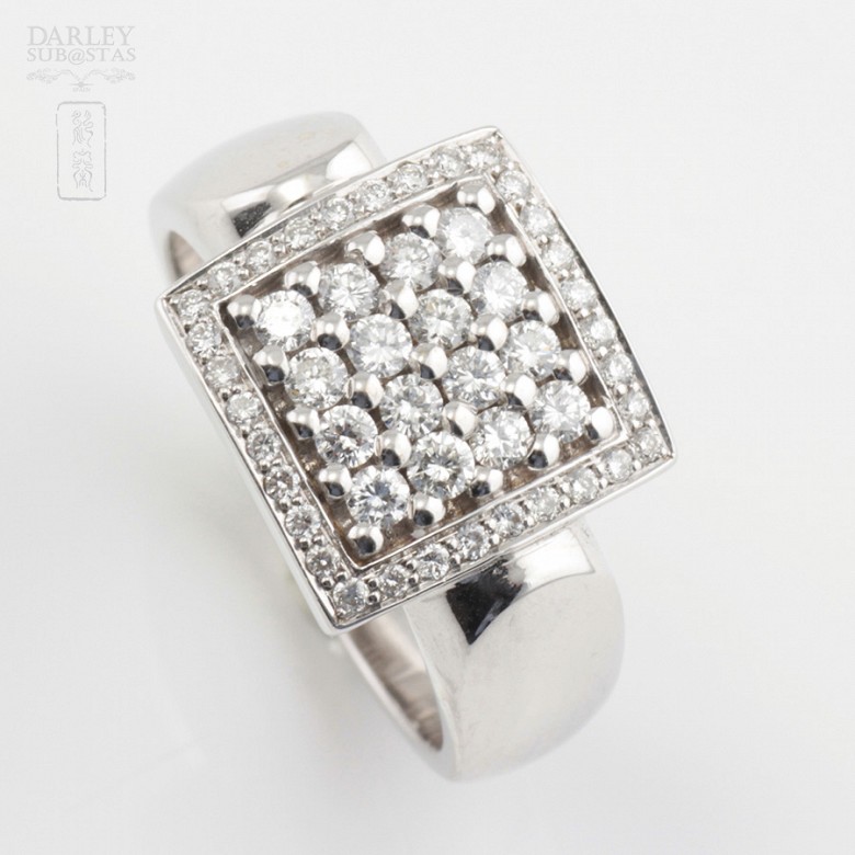 Precioso anillo en oro blanco y 0.85cts diamantes - 1