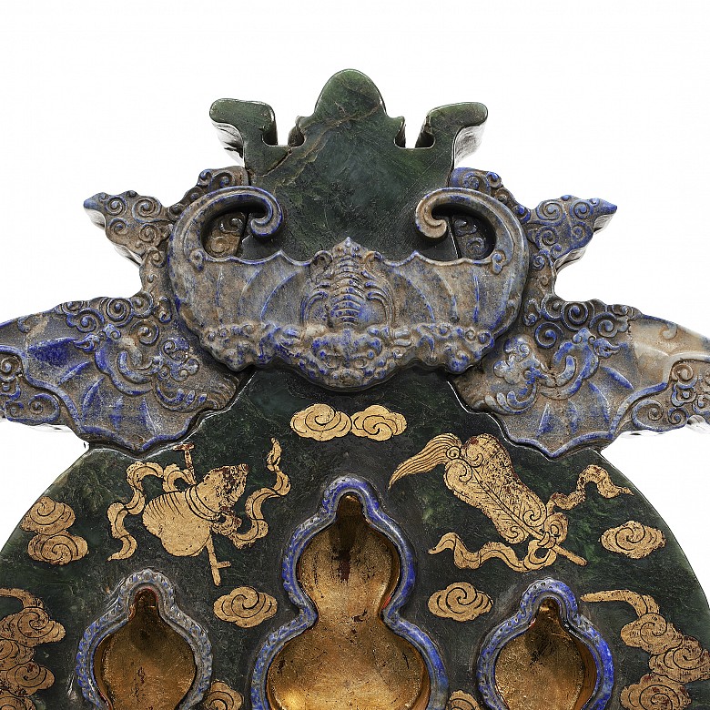 Buddhist carved jade and lapis lazuli altar, Qing dynasty (1644 - 1912)