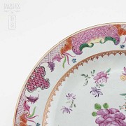 一组三件 清代十八世紀花卉瓷盆 - 2