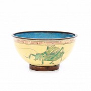 Cuenco de porcelana y cobre, China, pps.s.XX