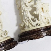 Couple of Chinese dancing figures - 4