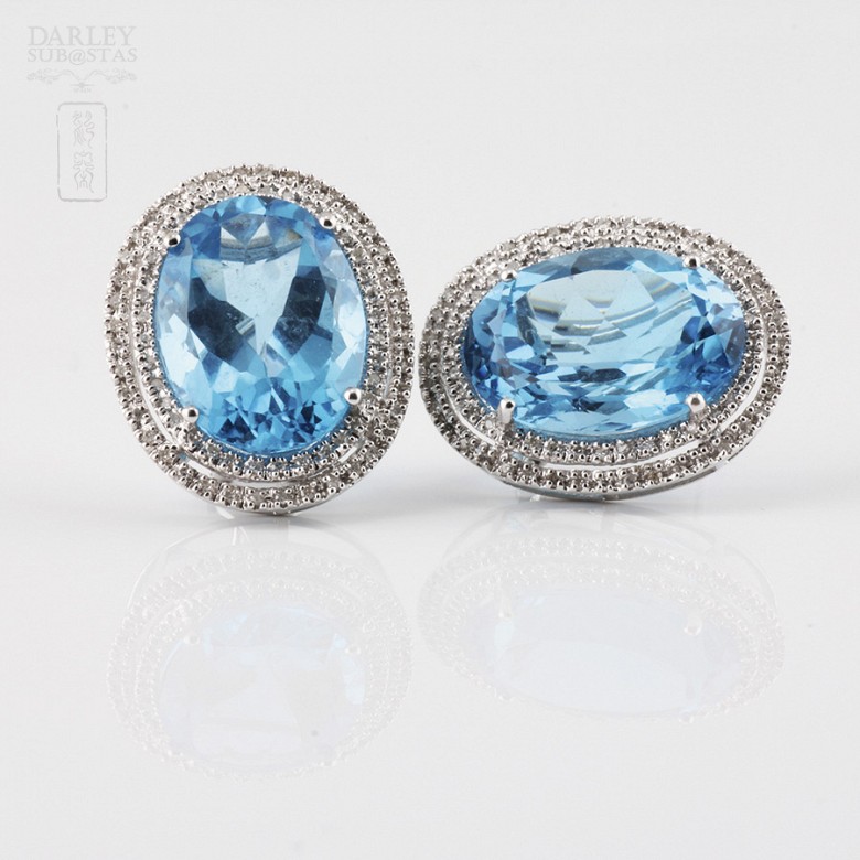 earrings with 30.40cts topaz and diamond 18k white gold