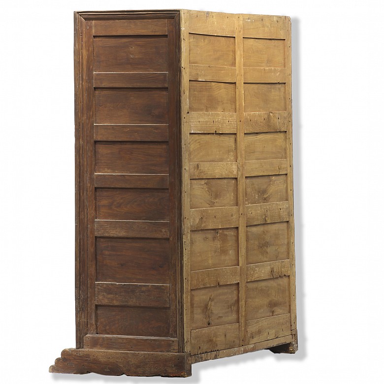 Rustic wooden closet, 20th century