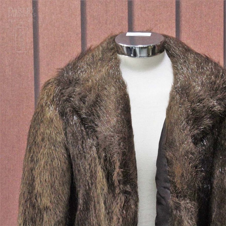 Beaver coat, - 8
