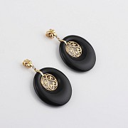 earrings  natural onyx  in 18k yellow gold
