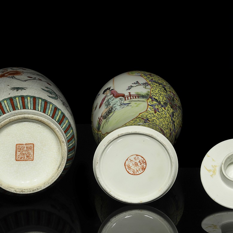 Dos jarrones de porcelana china, S.XX - 4