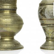 Two brass vases, Indonesia, 19th - 20th century - 3