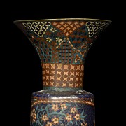 Japanese cloisonné bronze vase - 8